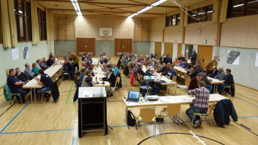 Vorstandswahl in einer Halle